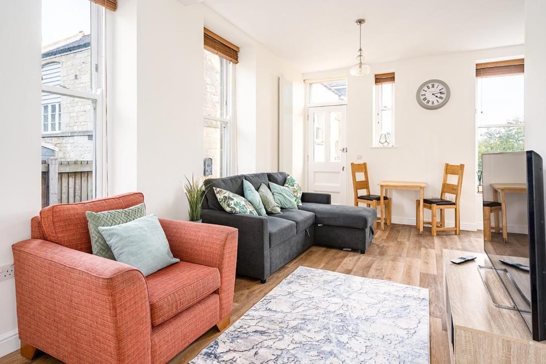Spacious 2 Bedroom House With Stunning Views Bath Exteriér fotografie