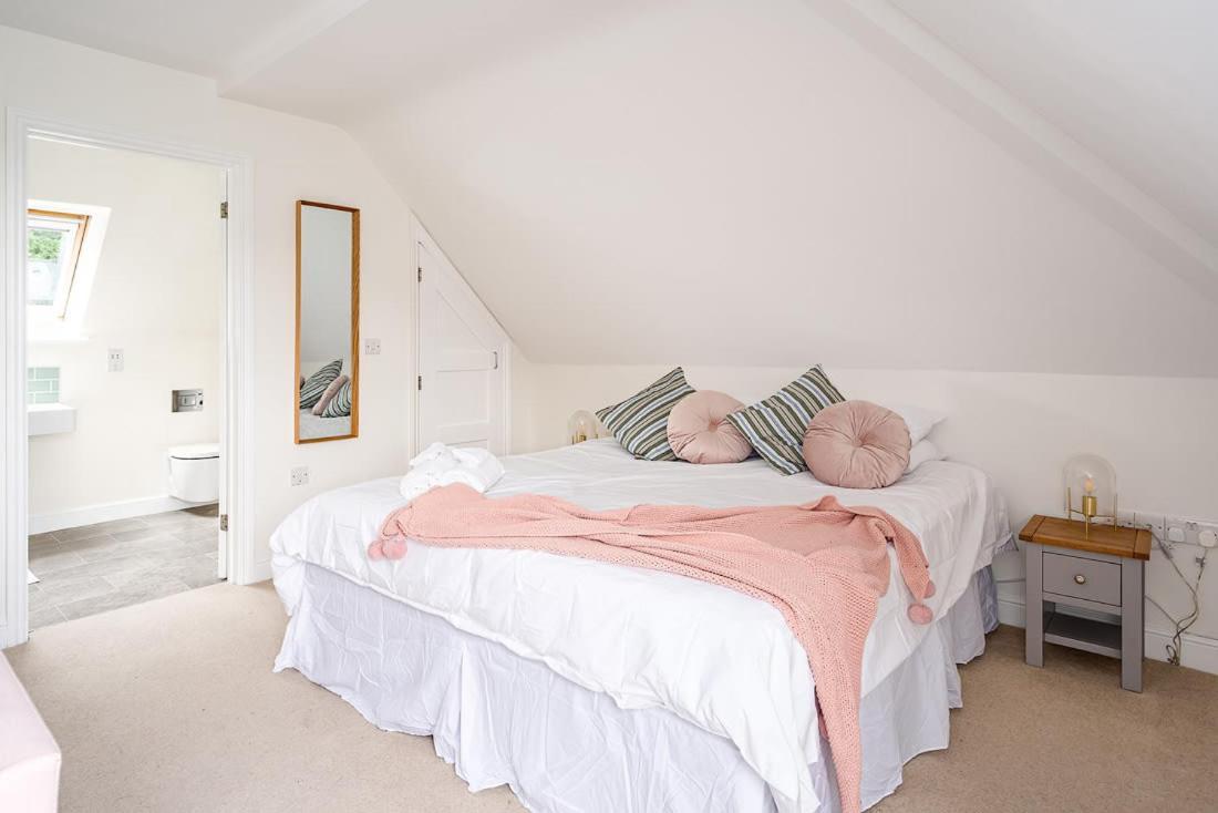 Spacious 2 Bedroom House With Stunning Views Bath Exteriér fotografie