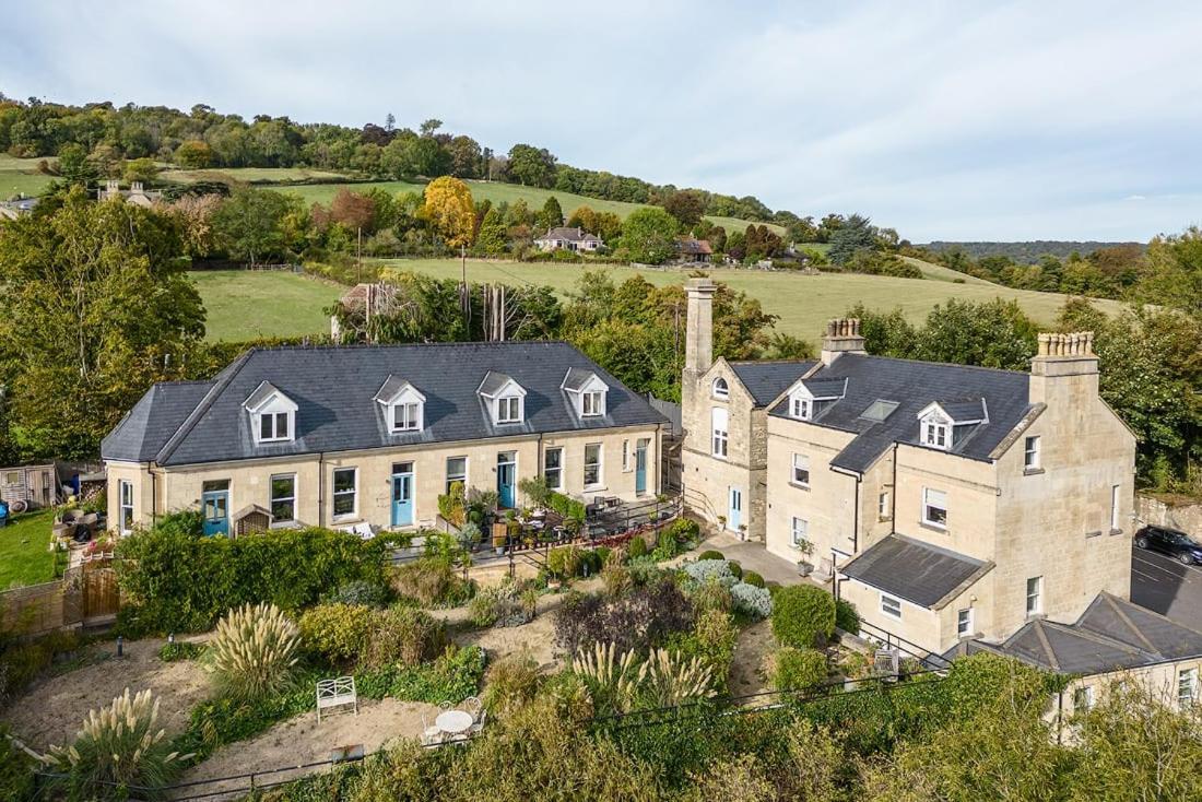 Spacious 2 Bedroom House With Stunning Views Bath Exteriér fotografie